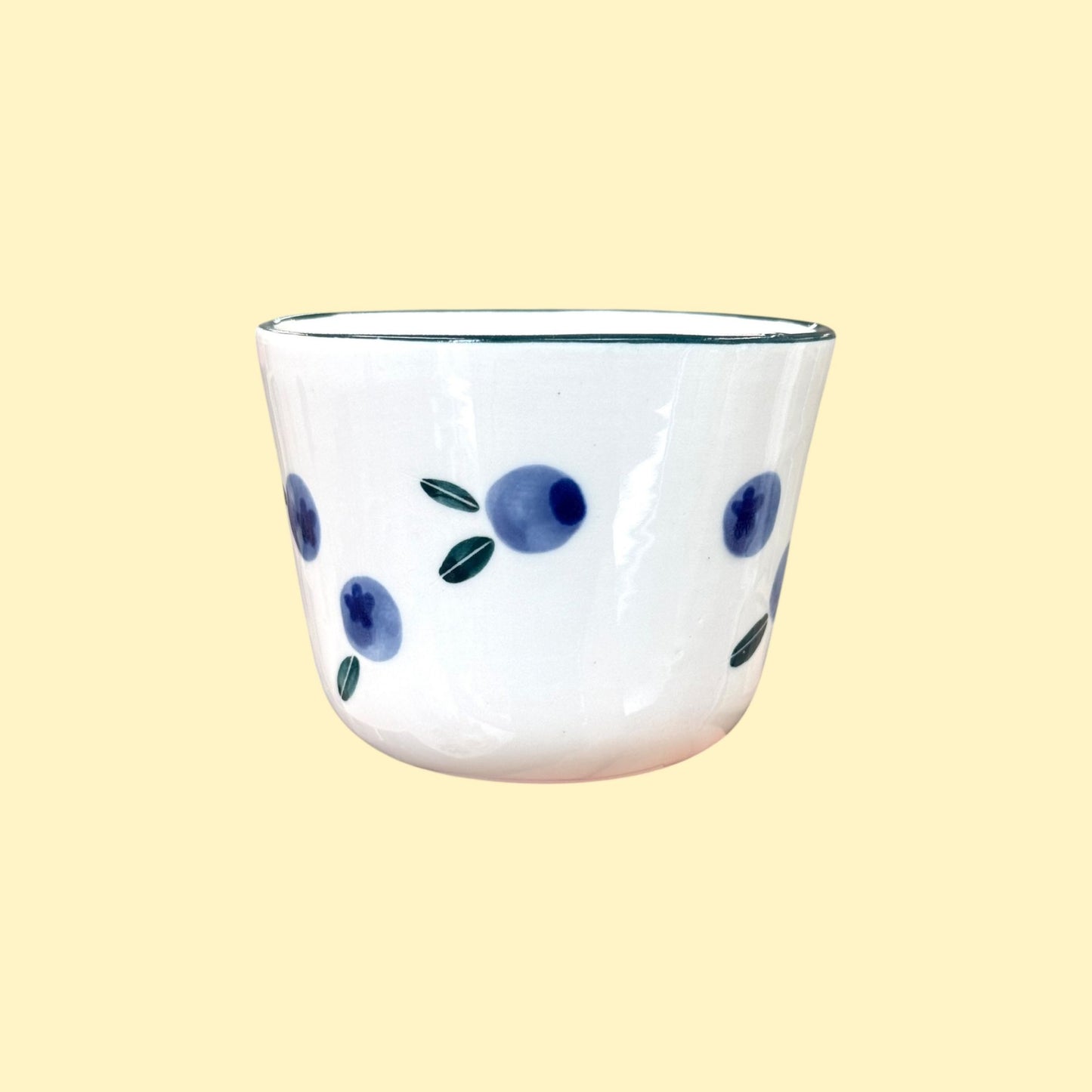 Czarka z jagodami / borówkami 270 ml